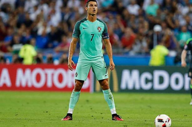 ANGREB: Cristiano Ronaldo (Portugal) 