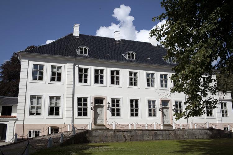Forsvundet. Krogerup Højskole er en af de højskoler, der har oplevet at nepalesere er forsvundet. 