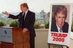 6. december 1999 holdt Donald Trump pressemøde i Beverly Hills. Han annoncerede, at han ville stille op til præsidentvalget det følgende år - hans kampagne opnåede dog aldrig det samme gennembrud som i 2016. Dengang var hans politiske platform også noget mindre højreorienteret. 