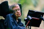 Legende. Når sommeren er ved at gå på hæld får Danmark besøg af den verdensberømte fysiker Stephen W. Hawking, som vil fortælle om sin teoretiske udforskning af sorte huller. 