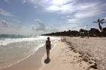 Strandliv Mange danskere rejser til Tulum (billedet) og andre steder i Mexico - og det er noget billigere i forhold til sidste år. Foto: Manuel Valdes/AP 