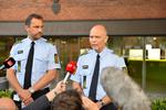 SYMPATI. Lars Esbensen var mødt op til dagens grundlovsforhør ved retten i Randers for at vise sin sympati med den sigtede krigsveteran. De to har kendt hinanden siden 2011. 