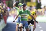 KLASSE. Peter Sagan ville egentlig have givet holdkammerat Bodnar (i baggrunden) sejren, men den var Chris Froome ikke med på og ville spurte om etapen. 