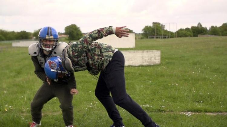 Mytedræbere. Værterne Sigurd og Snakes afprøvede eksempler fra 'Game of Thrones'. De prøvede vlandt andet at lave wildfire - grøn eksplosiv ild. 