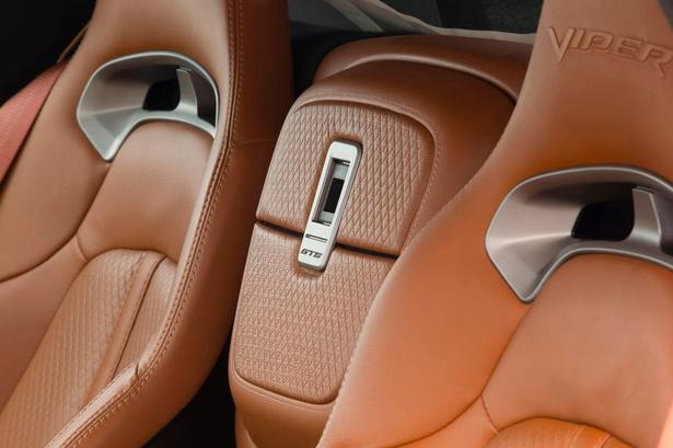 LUKSUS. En Viper kan faktisk godt tage sig lidt lækker ud. 