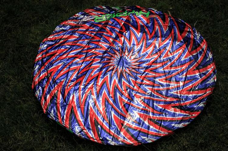 FRISBEE. 