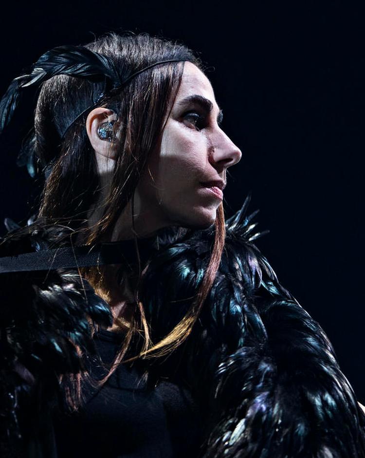 Guilty. En af de fem anbefalinger er en ekstrasingle fra geniet PJ Harvey. 