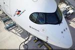 TJEK. Airbus demonstrerer, hvordan droner bruges til at kontrollere flyskrogets tilstand. 