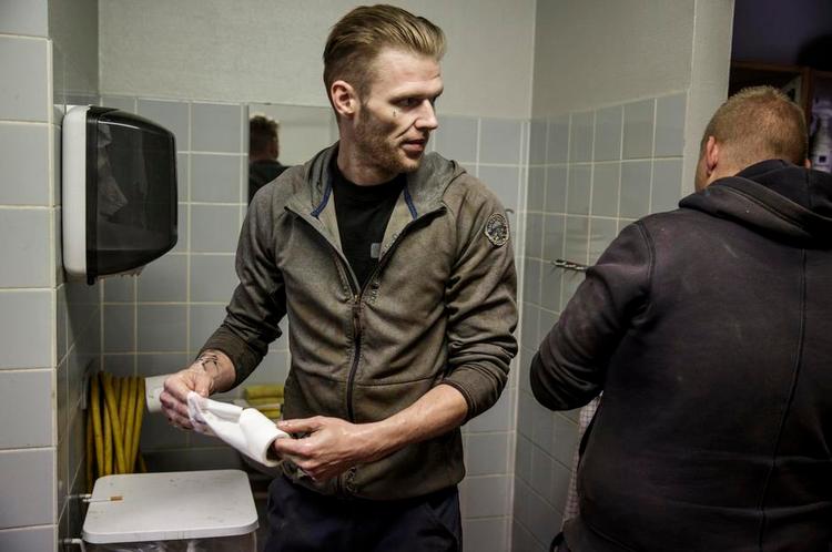 Indsat. Når Benjamin Henrik Jensen tidligere er blevet løsladt, er han faldet tilbage i gamle vaner. Denne gang skal det være anderledes. Når han bliver løsladt til september, vil han ikke tilbage til Nykøbing. 