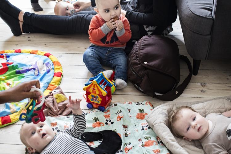 SKJULT. Det er helt normlt men ofte et tabu at have et barn i flokken, man har det lidt lettere med end de andre. (arkivfoto) 