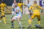 hedeslag. AC Horsens holdt Sønderjyske stangen i en varm omgang fodbold i det østjyske. 