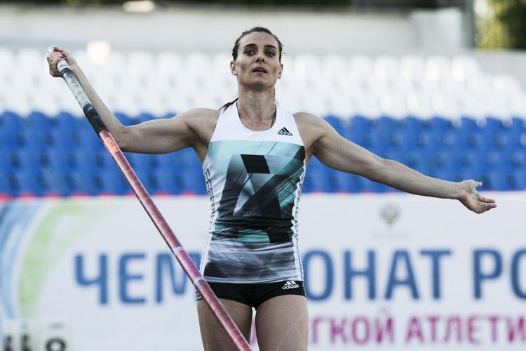 SPORTSUDØVER. Yelena Isinbayeva er en af de russiske atleter ved det kommende OL. Den endelige beslutning ligger dog hos specialforbundene. 