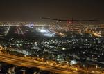 Klimavenligt. The Solar Impulse 2 ved indflyvningen til lufthavnen i  Abu Dhabi ved afslutningen af den historiske luftfærd. 