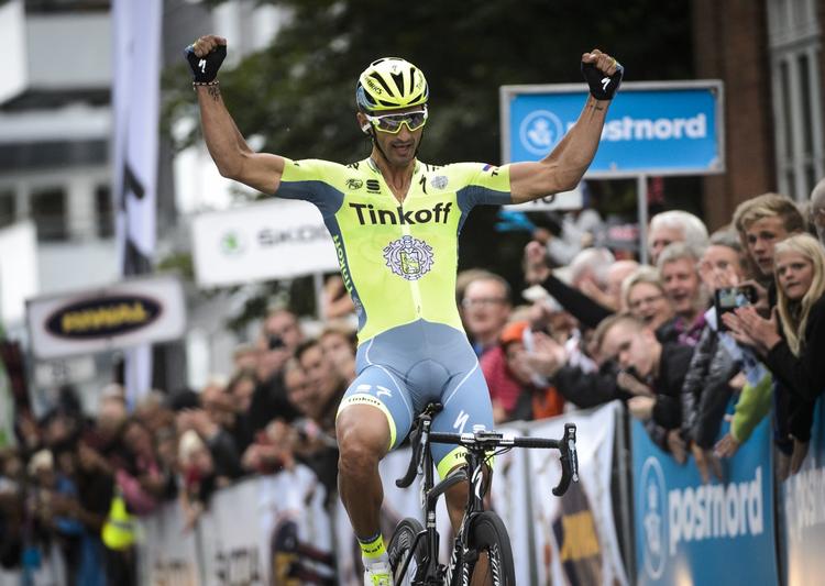 vinder. Daniele Bennati kom først over stregen i Esbjerg, hvor Mads Würtz Schmidt blev nummer to på første etape af Danmark Rundt. 