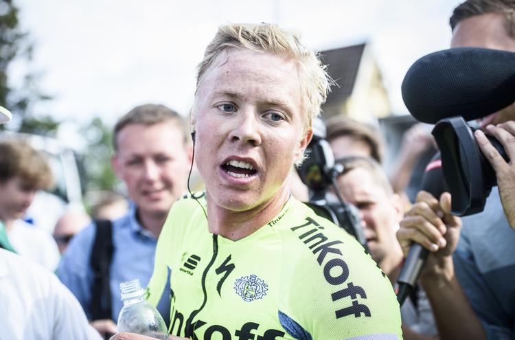 førertrøje. Michael Valgren angreb på den sidste vilde stigning i Vejle og vandt etapen, mens han sikrede sig førertrøjen i Danmark Rundt. 