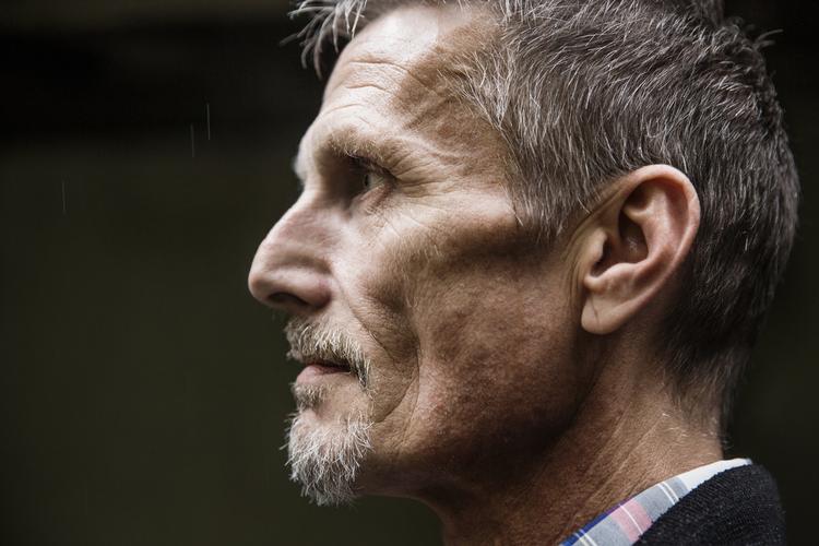 Fremsynet. John Grevy var stofmisbruger i mere end 30 år. I dag kan han slet ikke forestille sig at tage stoffer igen. »Jeg elsker mit liv«, siger han. 