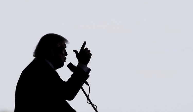Anklage. Donald Trump er agent for Rusland uden at vide det, mener tidligere CIA-chef. 
