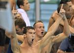 Wauw! Michael Phelps jubler, efter at han har sikret sin guldmedalje nummer 19 gennem tiderne. Denne gang som en del af USA's hold i 4-100 meter fri. 