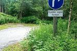 SVING. Sjovt skilt i Norge, hvor ham Torben måske er kendt for at nyde en tår hjemmebrændt? Læserfoto: Ulrik Flyndersøe 