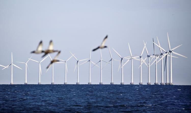 Vindmøller ved Amager Strand. 