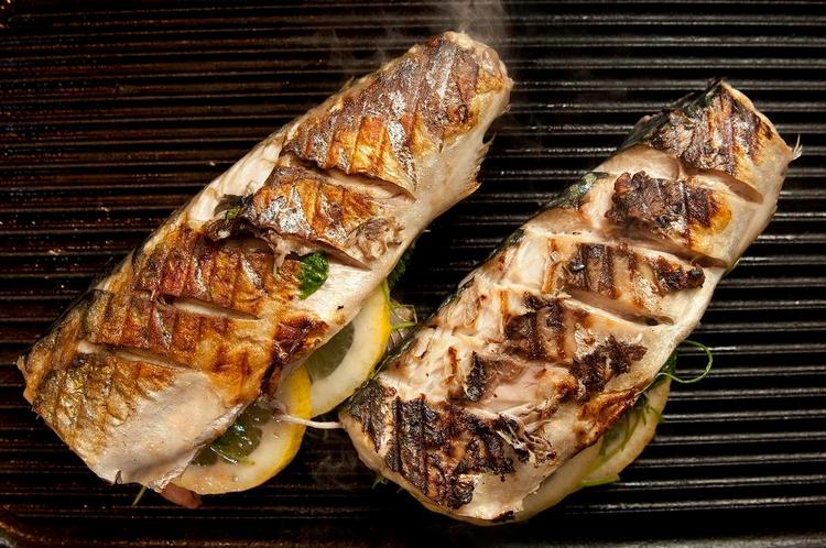 Antiinflammatorisk. Mennesker med psoriasisgigt har en kronisk inflammation, hvilket kan påvirke stofskiftet og være direkte årsag til insulinresistens. Man kan dæmpe inflammationen ved rygeophør, antiinflammatorisk, sund kost og motion. 