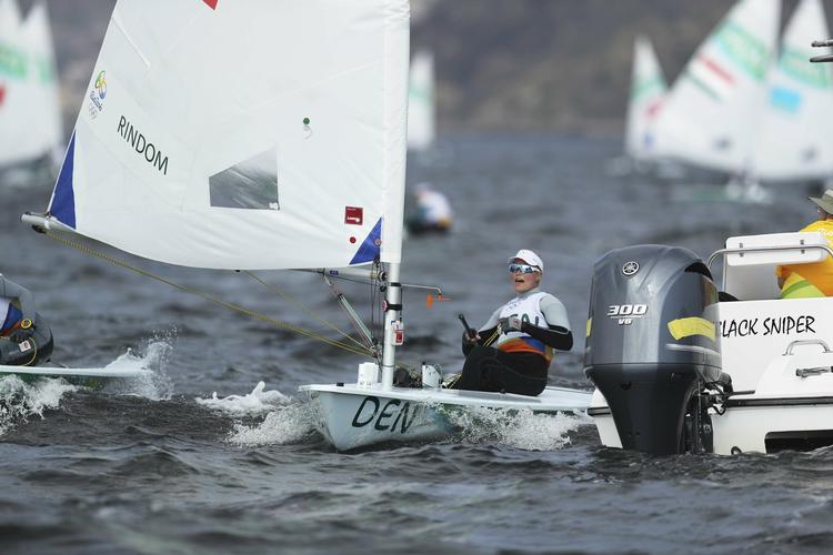 protest. Allerede på førstedagen var Anne-Marie Rindom på  kollisionskurs med sin kroatiske konkurrent i laser radial, men på andendagen gik det galt for den danske sejler, der blev diskvalificeret. 