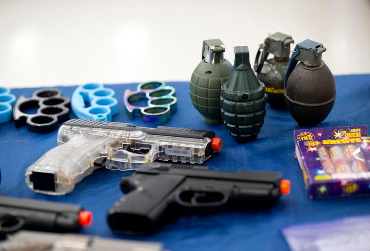 Forbudt. De amerikanske myndigheder beslaglagde sidste år 2.653 skydevåben i flypassagerers håndbagage. 