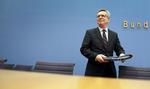LOVPAKKE. Indenrigsminister Thomas de Maiziere vil i morgen fremlægge en række lovstramninger, der skal øge sikkerheden i landet. 