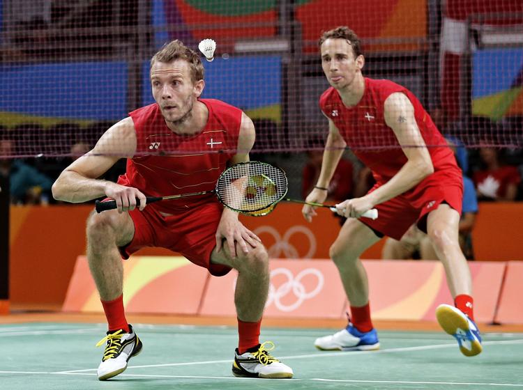 Vinderpar. Igen i dag slog Mathias Boe og Carsten Mogensen sig frem til en olympisk sejr. Nu er de tæt på kvartfinalerne. 