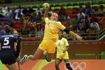 OL. I anledning af OL i Rio opdateres Den Danske Ordbog med 153 ord fra sportens verden. 