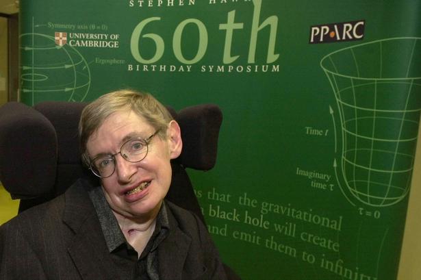 Stephen Hawking har været dybt involveret i at skabe teorien om de sorte huller, som bygger på relativitetsteorien og vor viden om kvantemekanik og termodynamik. 