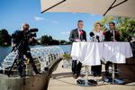 Sommermøde. Socialdemokraterne møder pressen og vil ikke helt afvise at sige ja til en skattelettelse. Foto: Peter Hove Olesen 