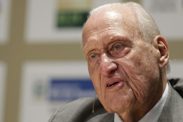 Korruption. En undersøgelse slog i 2013 fast, at Joao Havelange som præsident for Fifa havde modtaget millioner i bestikkelse. 