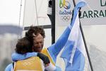 bevæget. Der var masser af følelser involveret, da Santiago Lange og Cecilia Carranza Saroli blev olympiske mestre. 