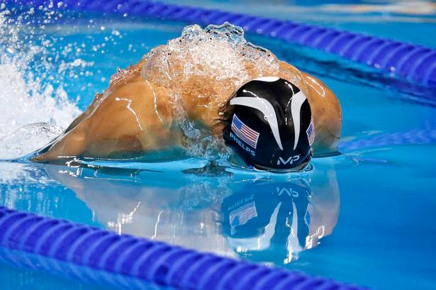 USA's Michael Phelps i 100 meter butterfly. 