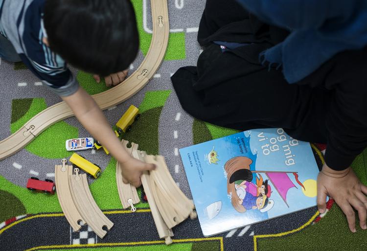 BØRNELIV. Der skal være minimumsnormeringer i daginstitutioner i hovedstaden, kræver SF efter undersøgelse af småbørns evner. 