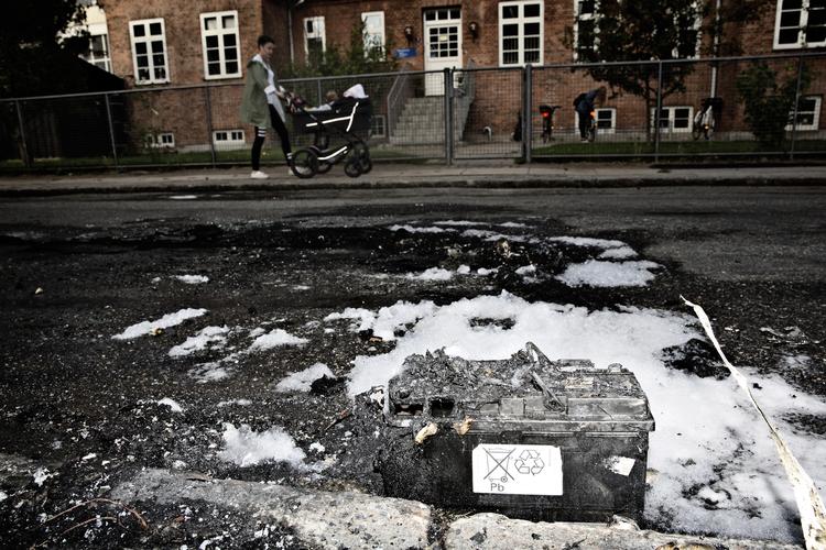 Bilbrand. 23 biler blev brændt af eller forsøgt brændt af fra den 19. til 22. august. I går blev den formodede  gerningsmand anholdt. 