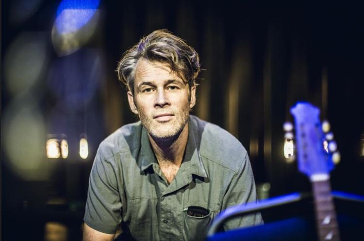 Mod. De danske teatre skal vove mere, hvis det står til teaterinstruktøren. 