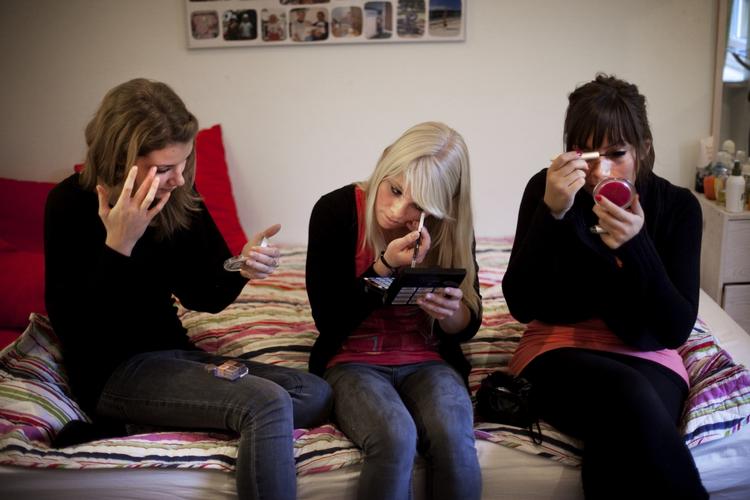 PARFUMEALLERGI. En ny kontrol viser, at hver tredje produkt til børn og unge ikke er deklareret, som de bør. Og det kan i sidste ende øge risikoen for parfumeallergi hos børn og unge. (arkivfoto) 