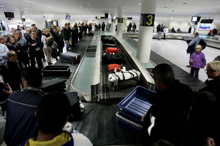 UDVIDET. Der kan opstår trængsel, når passagererne i Københavns lufthavn skal hente deres bagage. En udvidelse af området er på vej. 