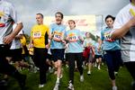 VANDRETUR. I år får de gående en særlig 5-km rute ved DHL Stafetten. Hele holdet skal starte samtidig klokken 18. Arkivfoto: Martin Lyngstad Slottemo 
