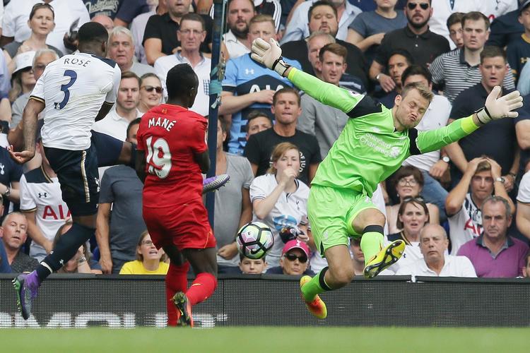 1-1. Backen Danny Rose (tv) udlignede for London-holdet efter pausen. 