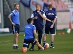 Chefer. Hareide (i midten) brugte også Kjær (tv) som anfører i de to kampe i Japan i juni. 