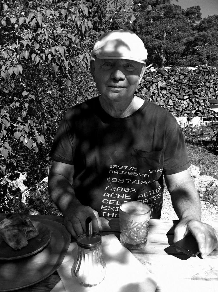 Dagbogsprosa. Lars Noréns aktuelle dagbog fylder, hvad der svarer til halvanden Bibel. Men intensiteten er knap så stor. Foto: Nelly Bonner 