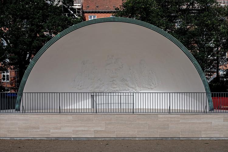 Den nyrestaurerede Enghaveparken rummer blandt andet en musiktribune af arkitekten Arne Jacobsen. 