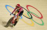 Omnium. Amalie Dideriksen deltog ved OL. Her ses hun i cykeldisciplinen omnium. 