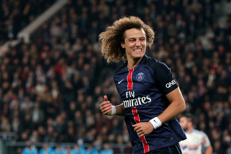 RETUR. David Luiz skal efter PSG igen spille for Chelsea, hvor Antonio Conte er ny manager. 