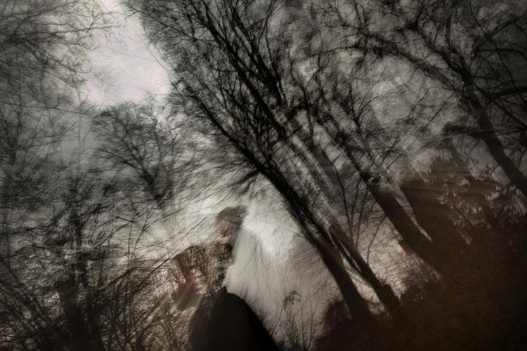 FLUGT. Signe er kommet i stor gæld efter stalkingen, fordi hun ikke kunne have et job. 