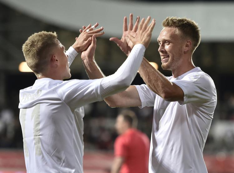 CENTRAL. Mange har efterhånden glemt Nicklas Bendtner som dansk frontløber, og nu er det bl.a. Nicolai Jørgensen, der strjæler opmærksomheden. 