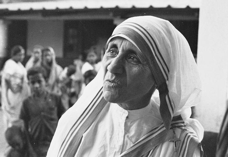 Helgen. Mother Teresa er her fotograferet i 1966. 